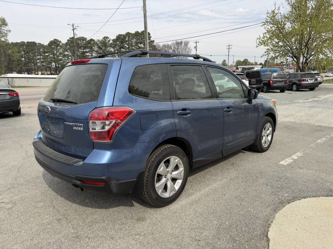Used 2015 Subaru Forester 2.5i Premium w/ All-Weather Package image 6