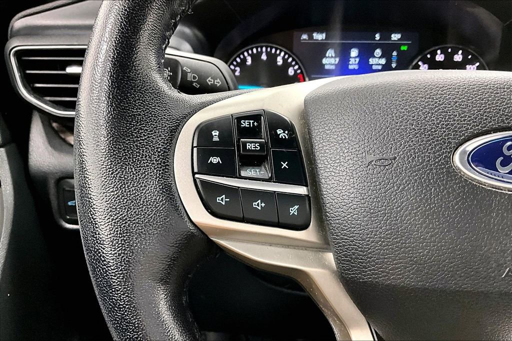 Used 2021 Ford Explorer Limited w/ Equipment Group 301A image 23