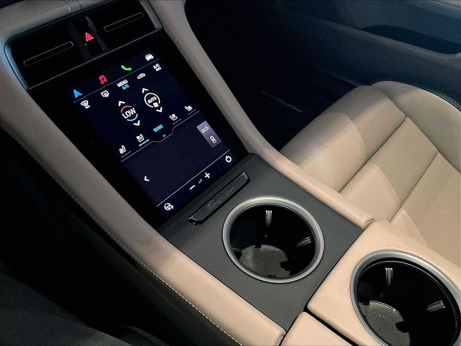 Used 2025 Porsche Taycan image 20