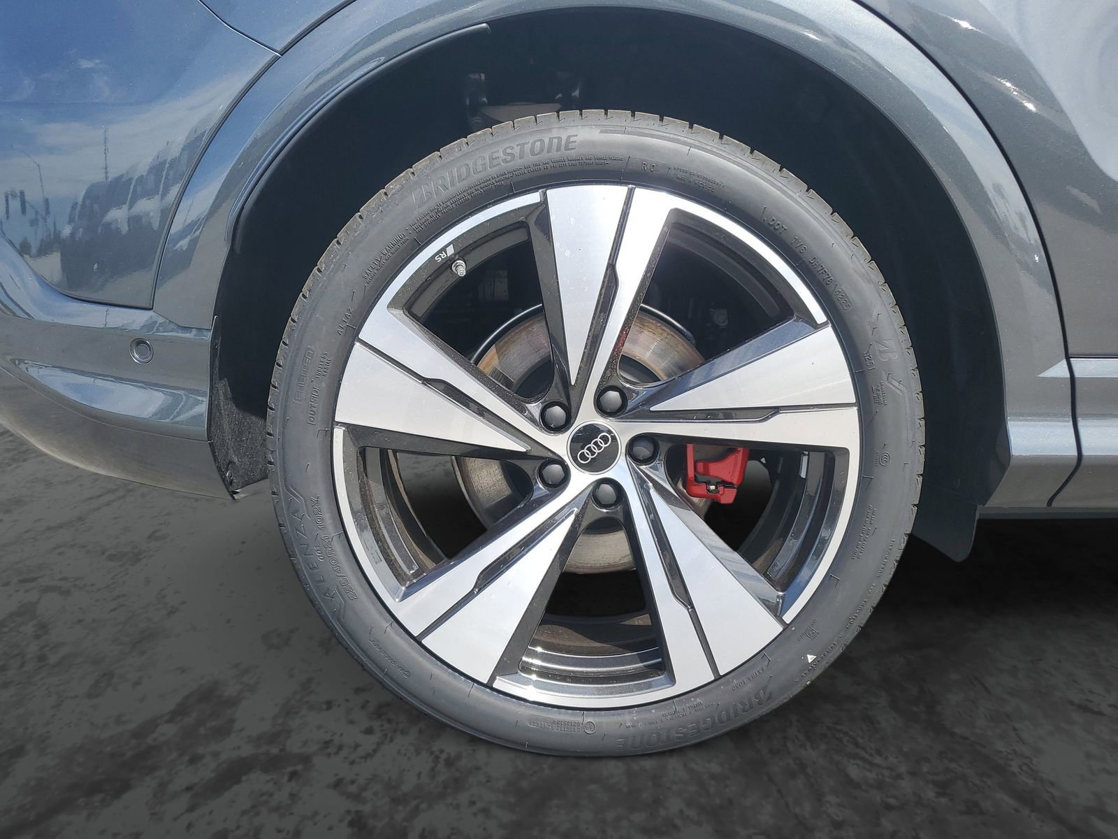 New 2025 Audi SQ5 Premium Plus image 5