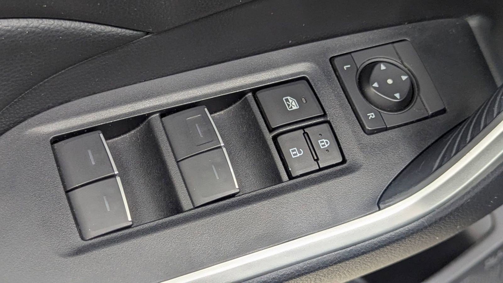 Used 2024 Toyota RAV4 XLE image 24