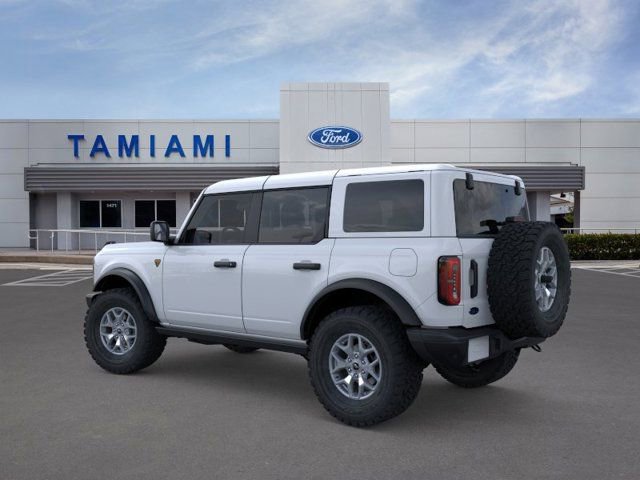 New 2025 Ford Bronco Badlands image 4