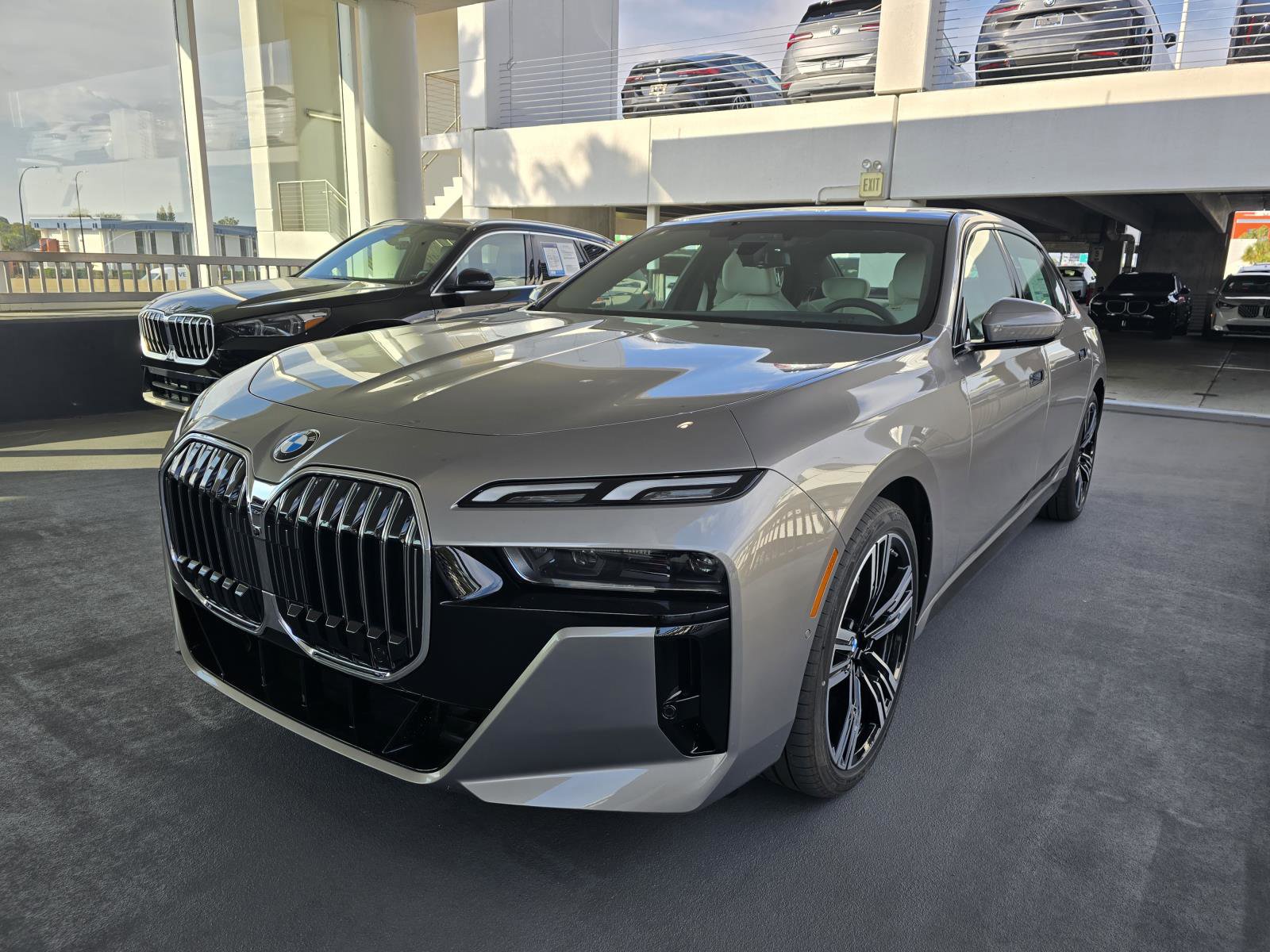 New 2025 BMW 760i xDrive image 7