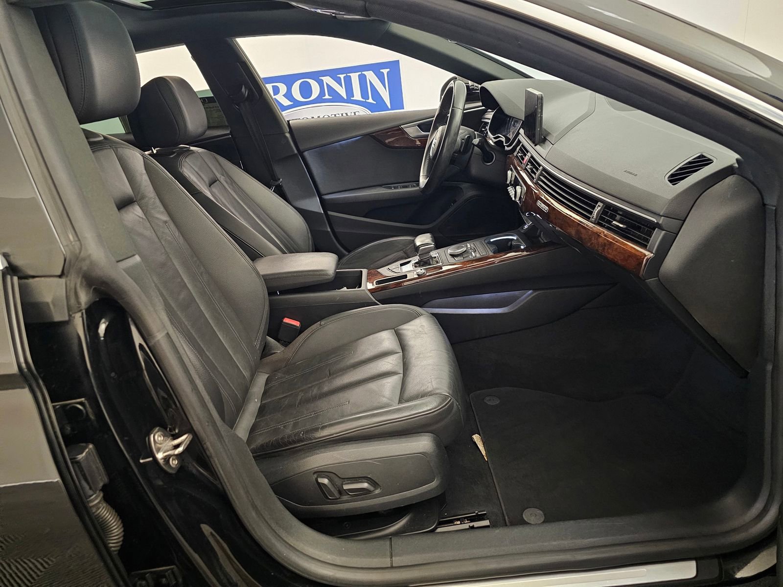 Used 2019 Audi A5 2.0T Premium image 27