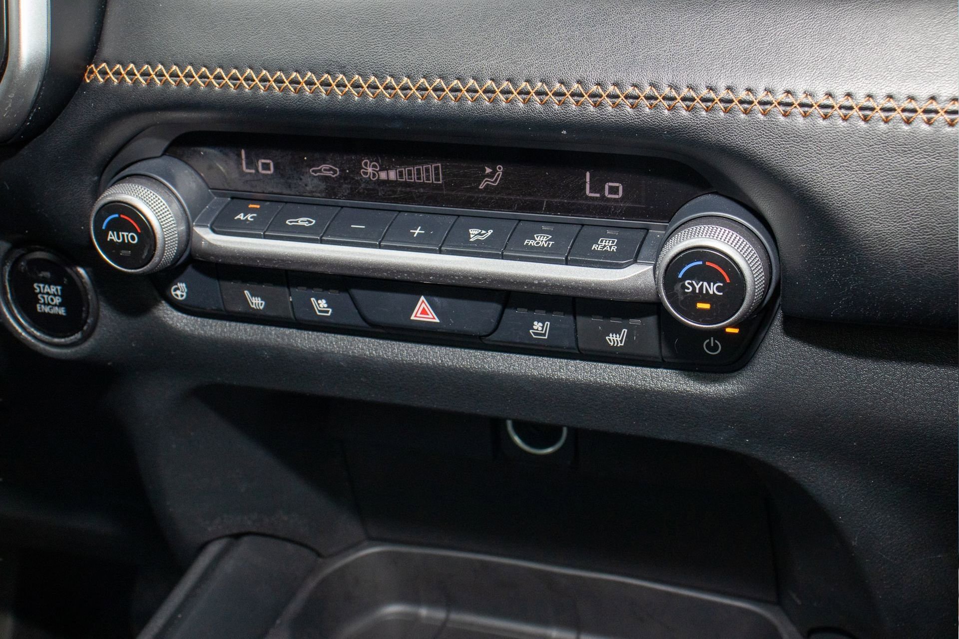 Used 2024 MAZDA CX-50 AWD 2.5 Turbo w/ Cargo Package image 23