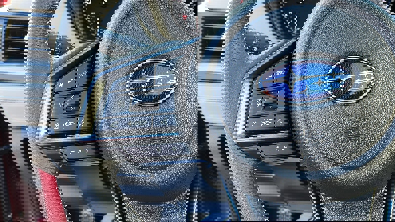 Certified 2025 Subaru Forester Limited image 13