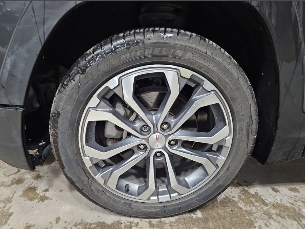Used 2019 GMC Terrain SLT w/ Preferred Package image 22