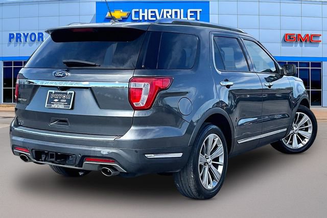 Used 2019 Ford Explorer Limited w/ Class III Trailer Tow Package image 5