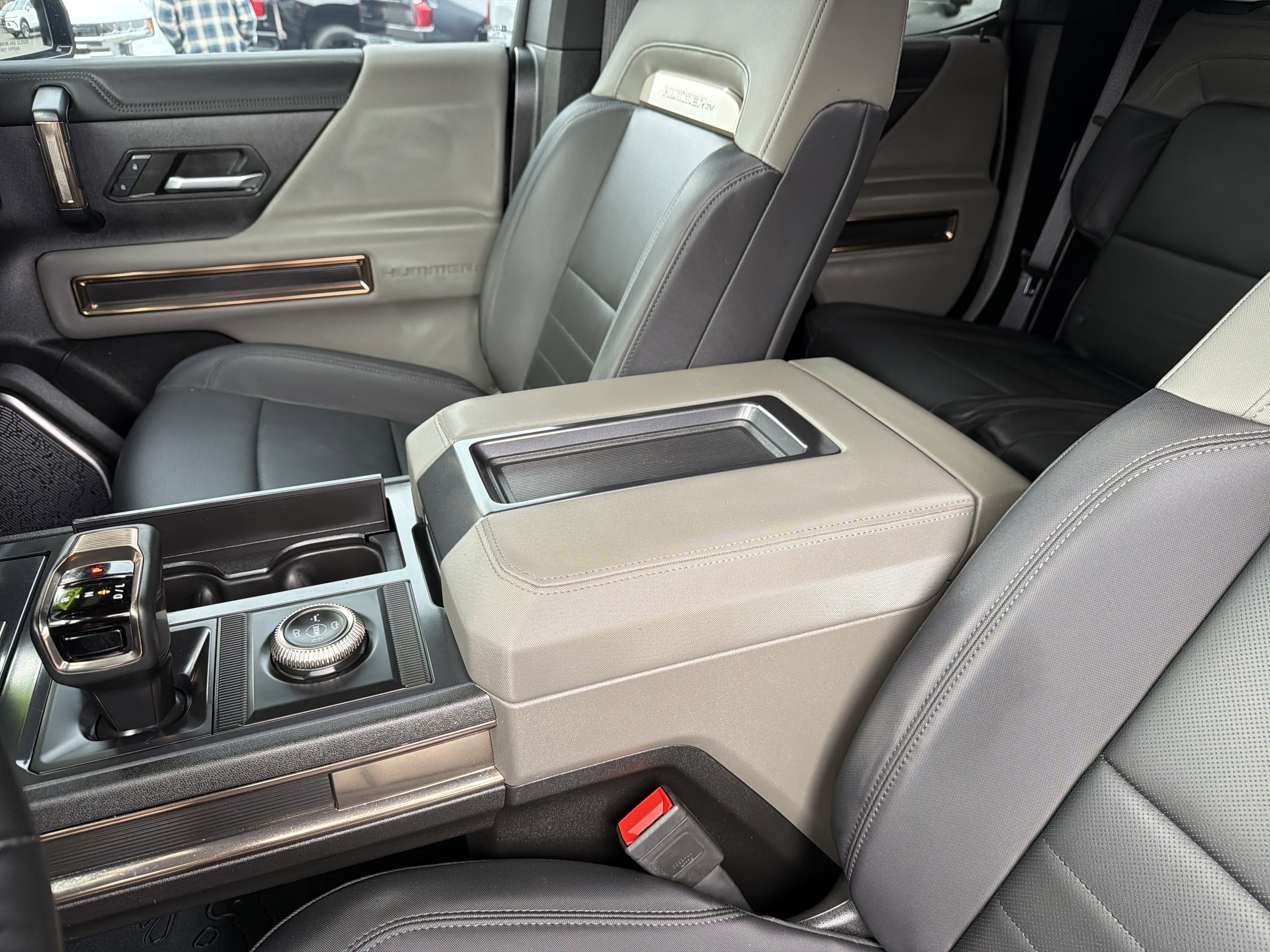 Used 2024 GMC Hummer EV 2X w/ Extreme Off-Road Package image 17