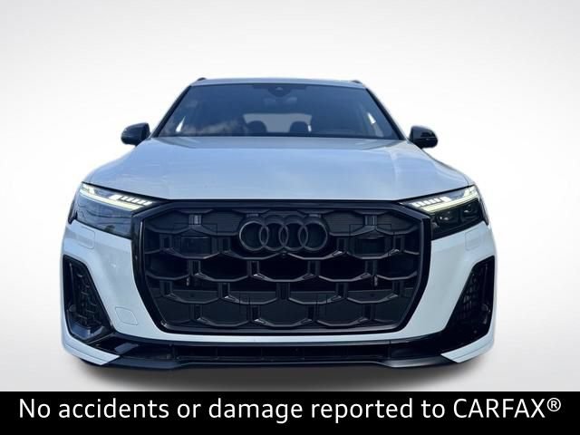 Certified 2025 Audi SQ7 Prestige AWD/4WD image 4