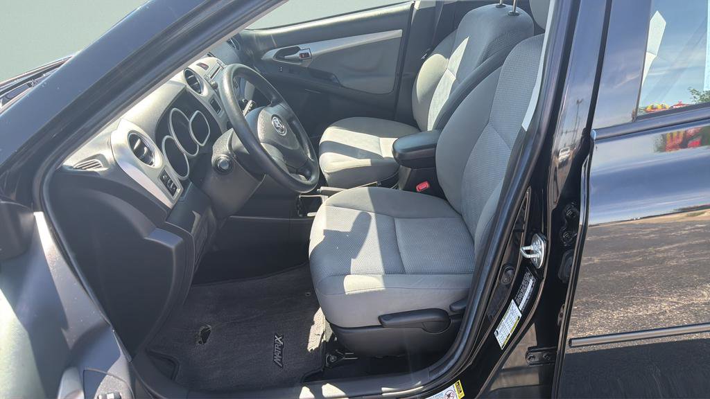 Used 2009 Toyota Matrix FWD image 41