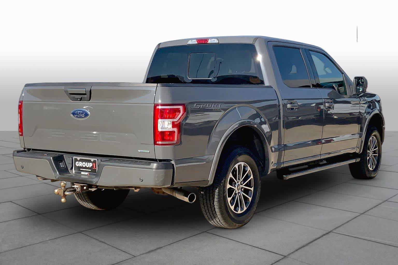 Used 2018 Ford F150 XLT w/ Equipment Group 302A Luxury AWD/4WD image 12