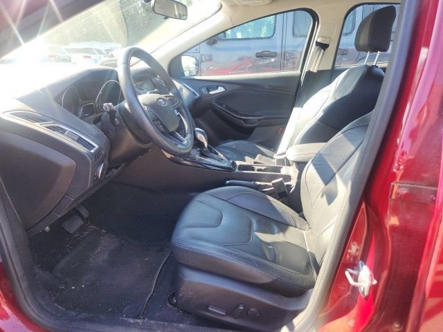 Used 2016 Ford Focus Titanium FWD image 14
