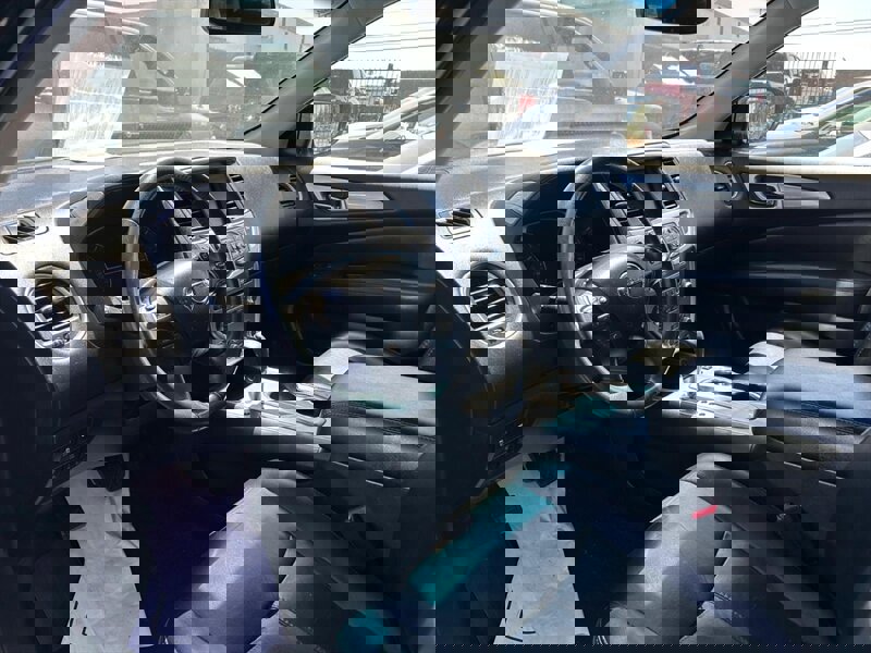 Used 2018 Nissan Pathfinder SL image 6