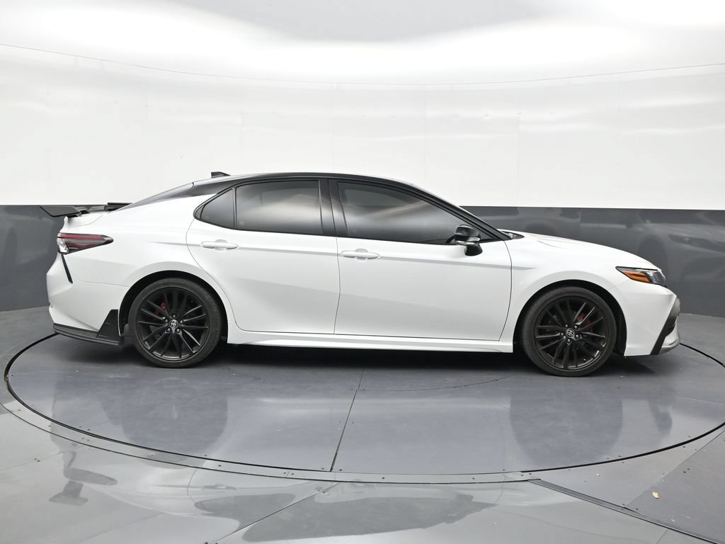 Used 2024 Toyota Camry XSE FWD image 6