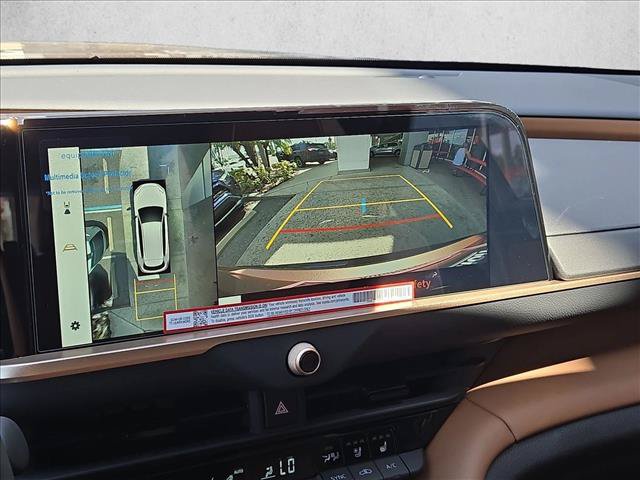 New 2026 Toyota Crown Signia AWD/4WD image 13