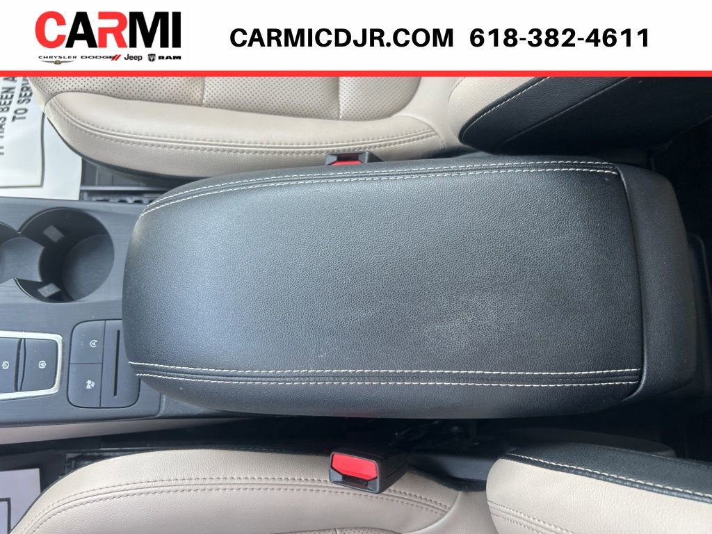 Used 2022 Ford Escape SEL w/ Technology Package image 31