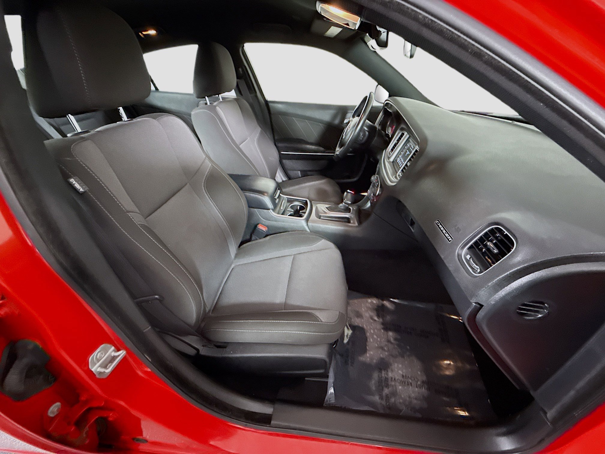 Used 2022 Dodge Charger SXT image 29