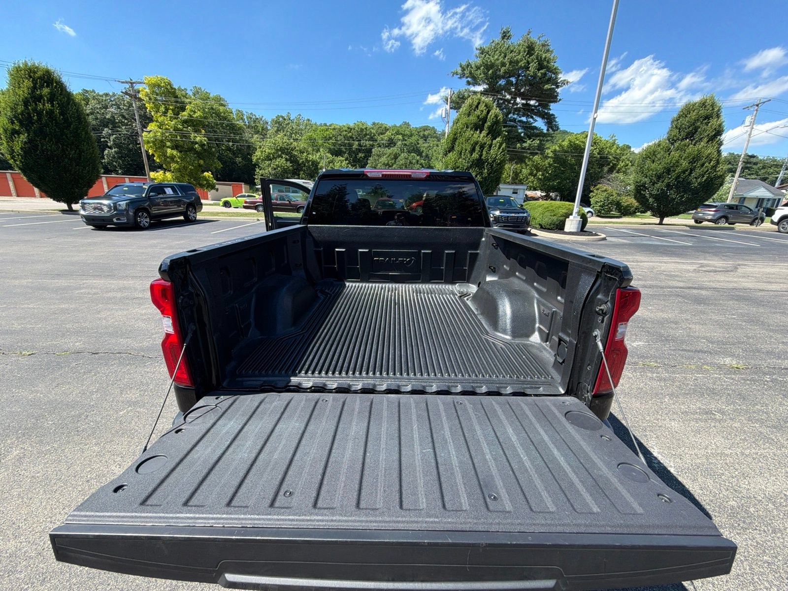 Certified 2026 Chevrolet Silverado 1500 RST AWD/4WD image 25