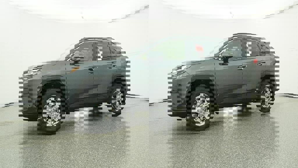 New 2025 Toyota RAV4 XLE image 18