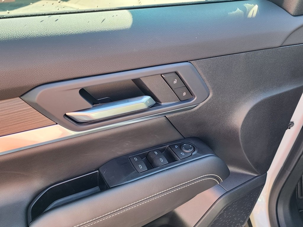 New 2026 GMC Terrain Elevation w/ Black Edition image 14