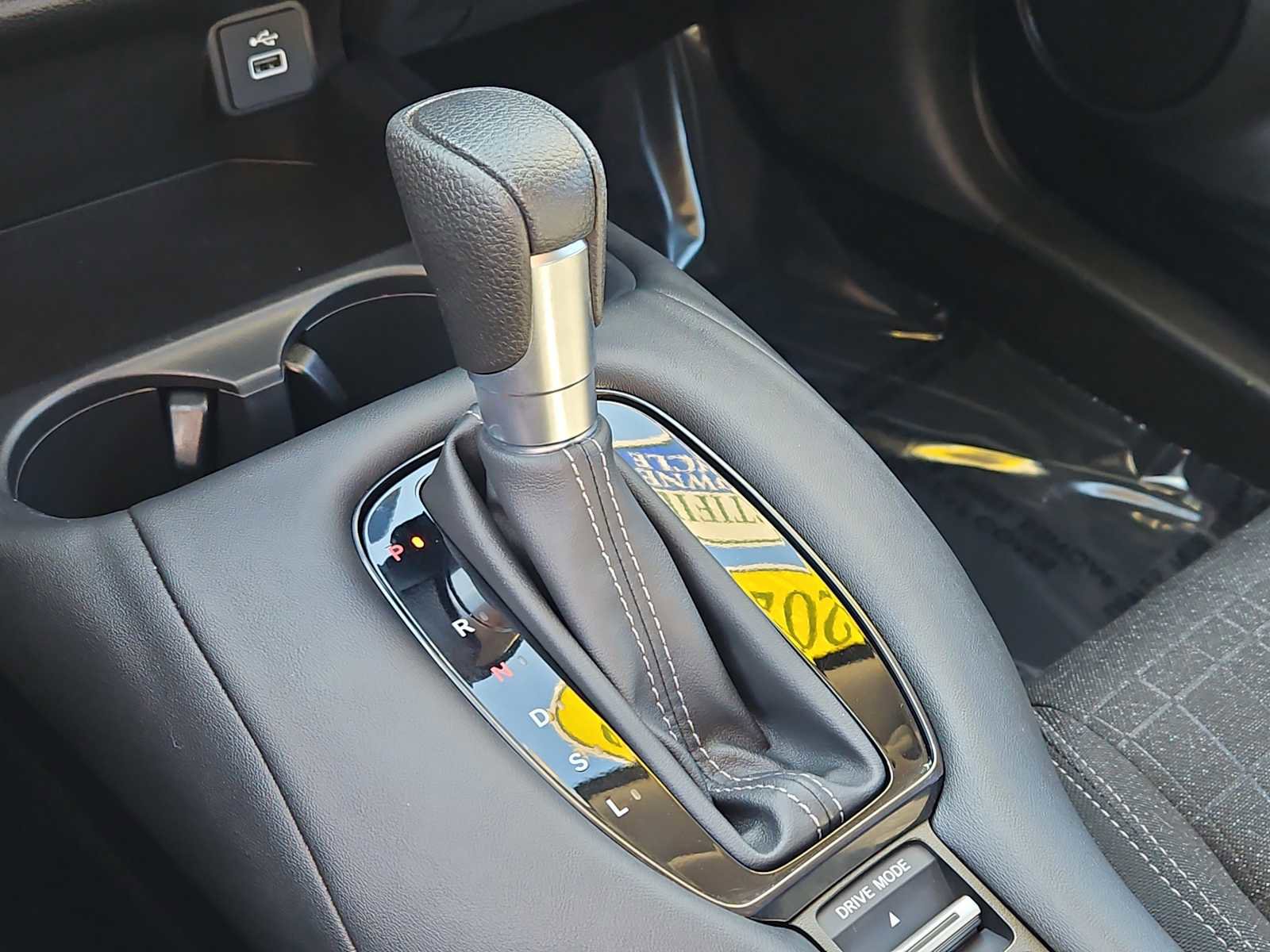 Used 2023 Honda HR-V LX image 23