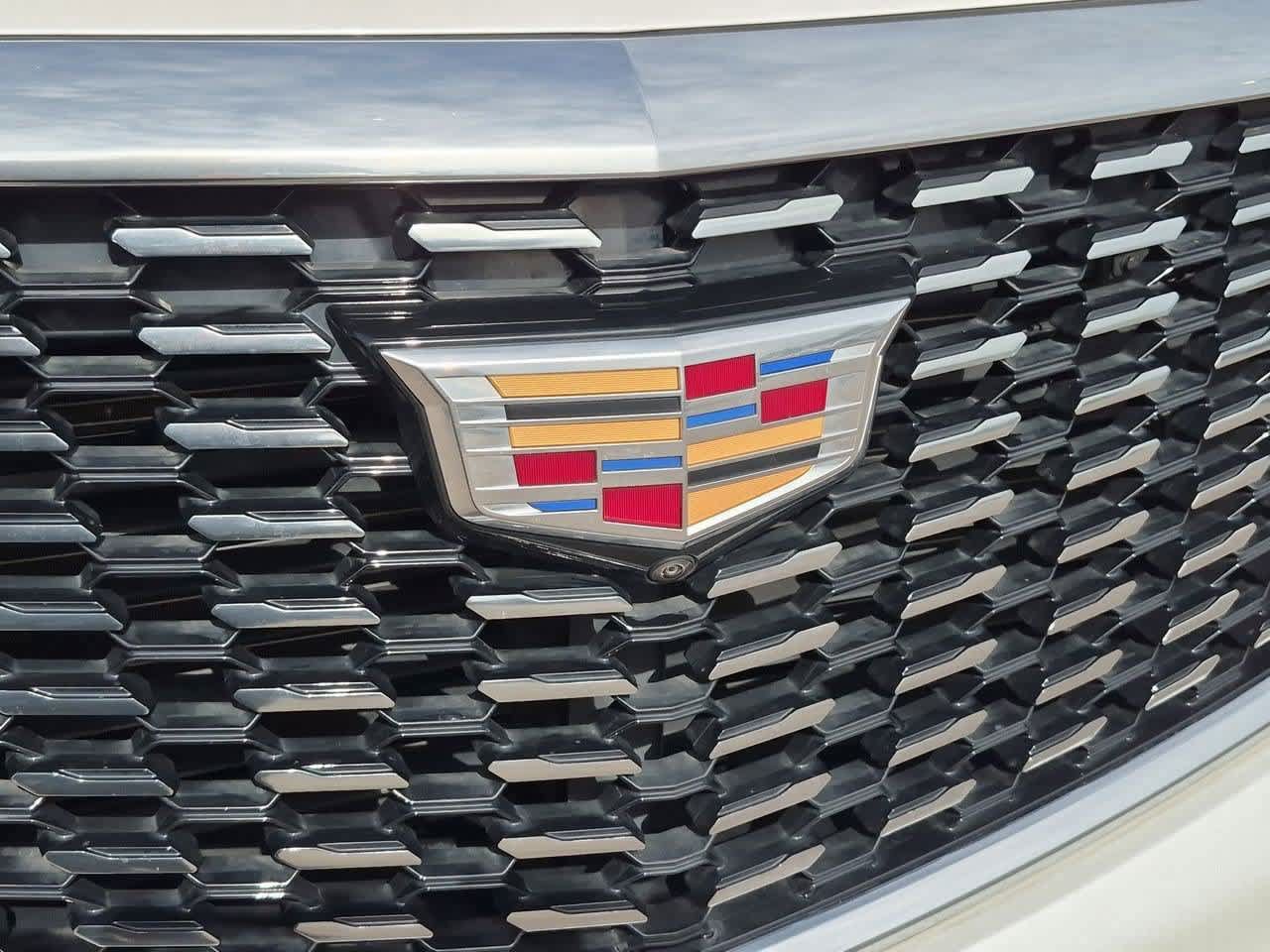 Used 2024 Cadillac XT5 Premium Luxury w/ Technology Package AWD/4WD image 11