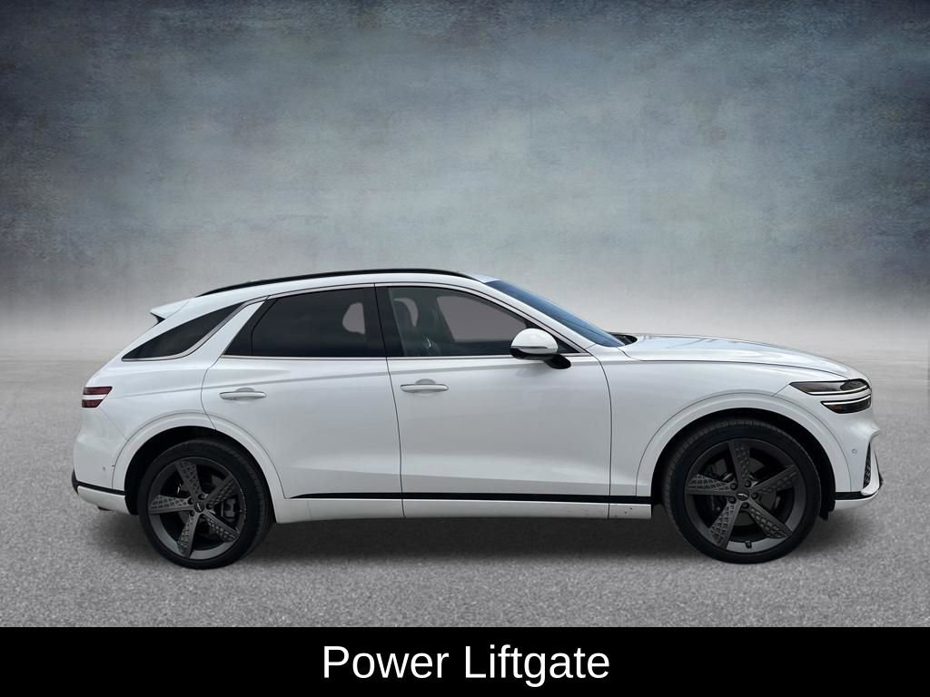 Used 2022 Genesis GV70 3.5T Sport w/ Sport Prestige Package image 7