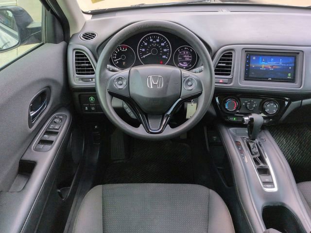 Used 2020 Honda HR-V LX image 16