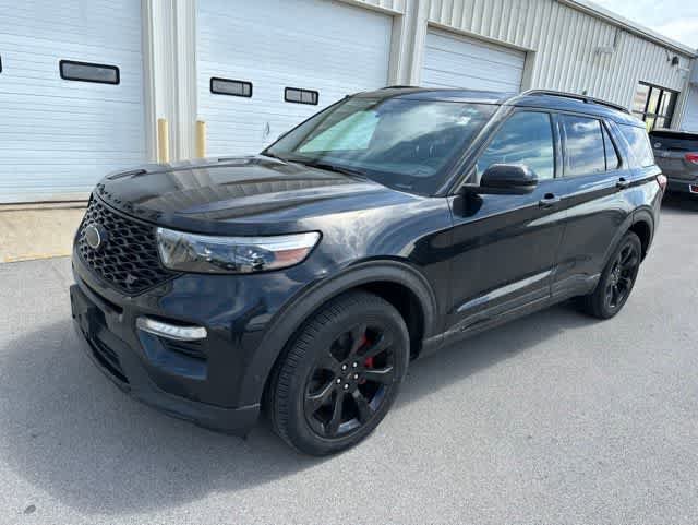 Used 2021 Ford Explorer ST w/ Equipment Group 401A AWD/4WD image 2