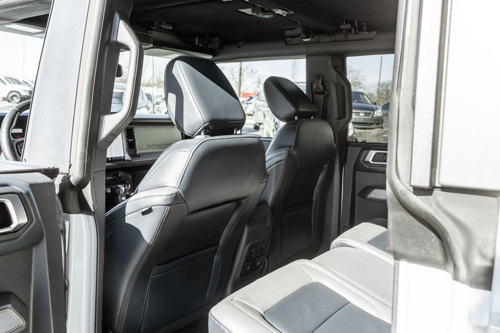 Used 2021 Ford Bronco First Edition AWD/4WD image 34