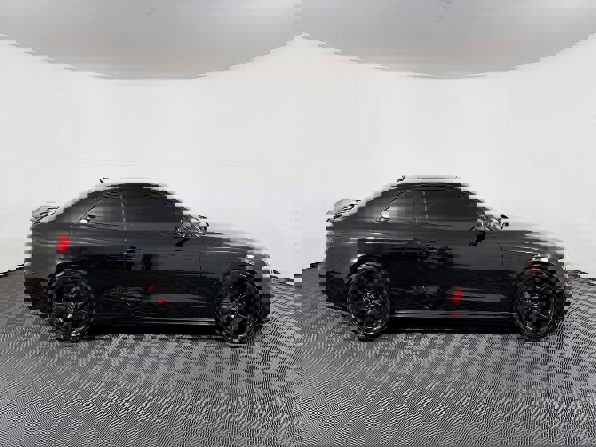 Used 2015 Audi RS 5 Coupe w/ Black Optic Plus Package AWD/4WD image 8