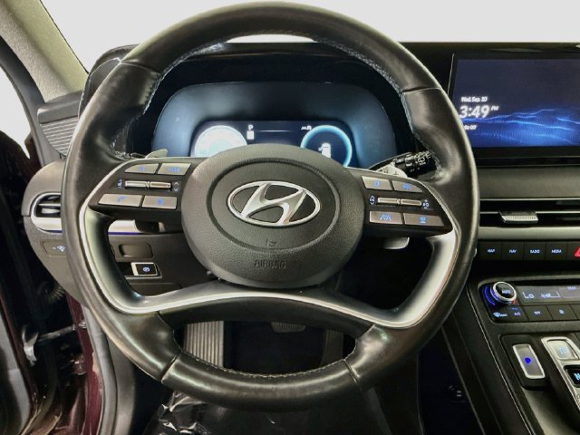 Used 2024 Hyundai Palisade Limited FWD image 12