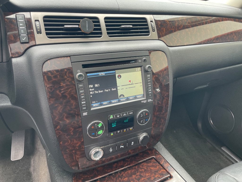 Used 2012 GMC Yukon XL Denali RWD image 54