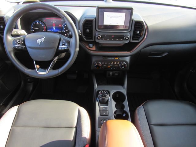 Used 2024 Ford Bronco Sport Outer Banks image 17