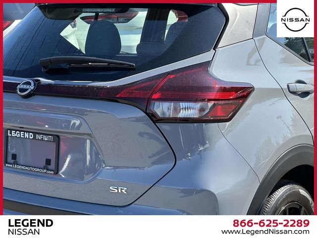 Used 2023 Nissan Kicks SR w/ SR Premium Package image 12
