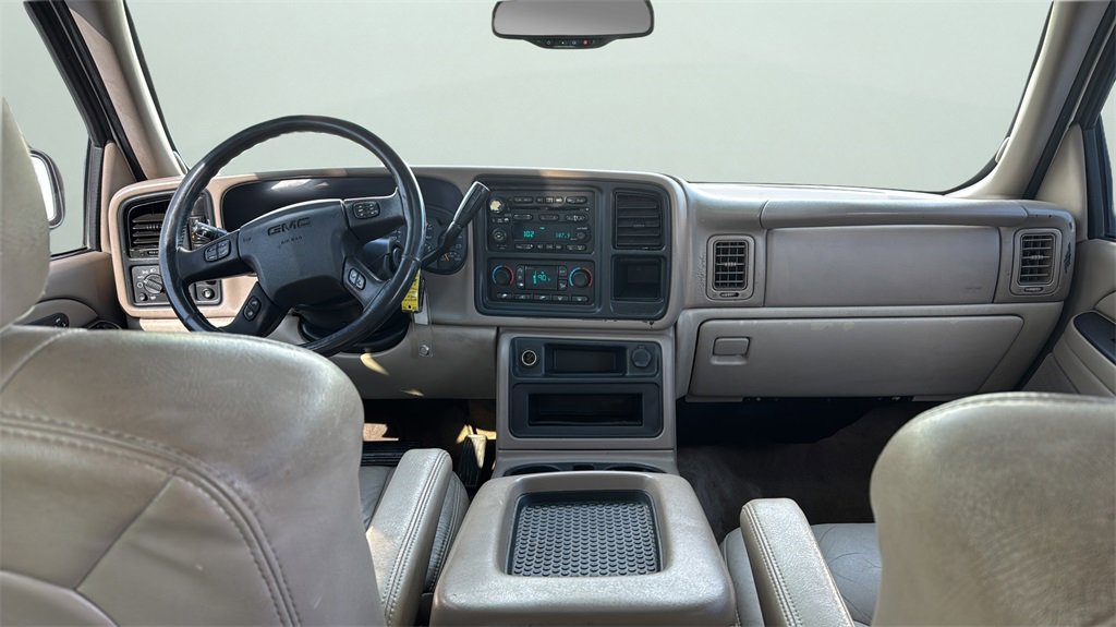 Used 2004 GMC Yukon XL SLT w/ Preferred Equipment Group image 14