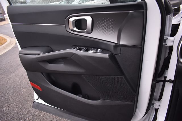 New 2026 Kia Sorento S FWD image 32