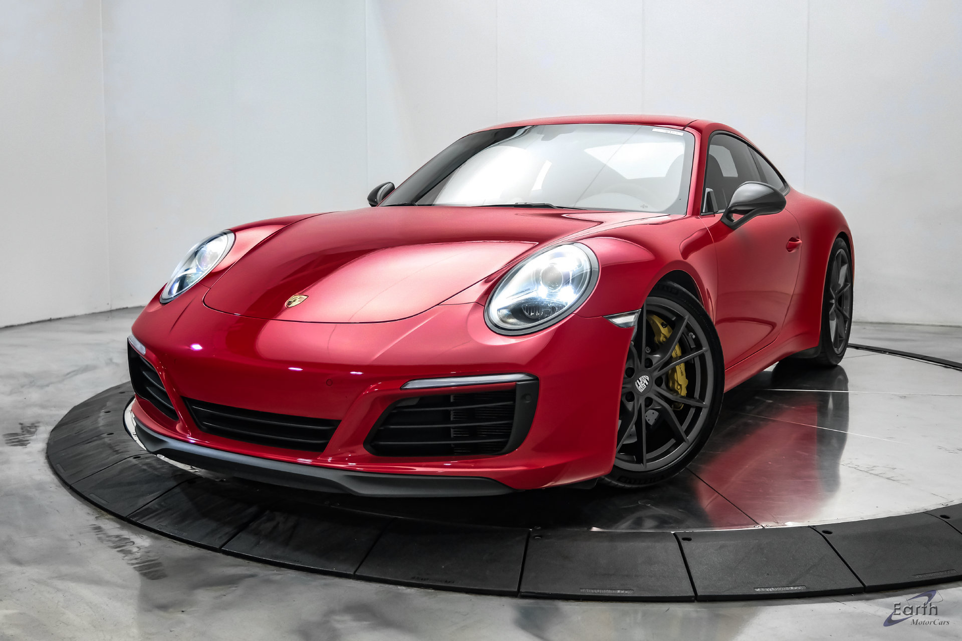 Used 2018 Porsche 911 Carrera T RWD image 4