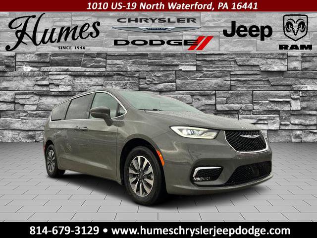 Certified 2022 Chrysler Pacifica Touring-L video 1