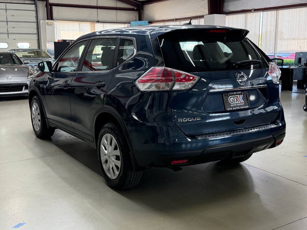 Used 2016 Nissan Rogue S AWD/4WD image 4