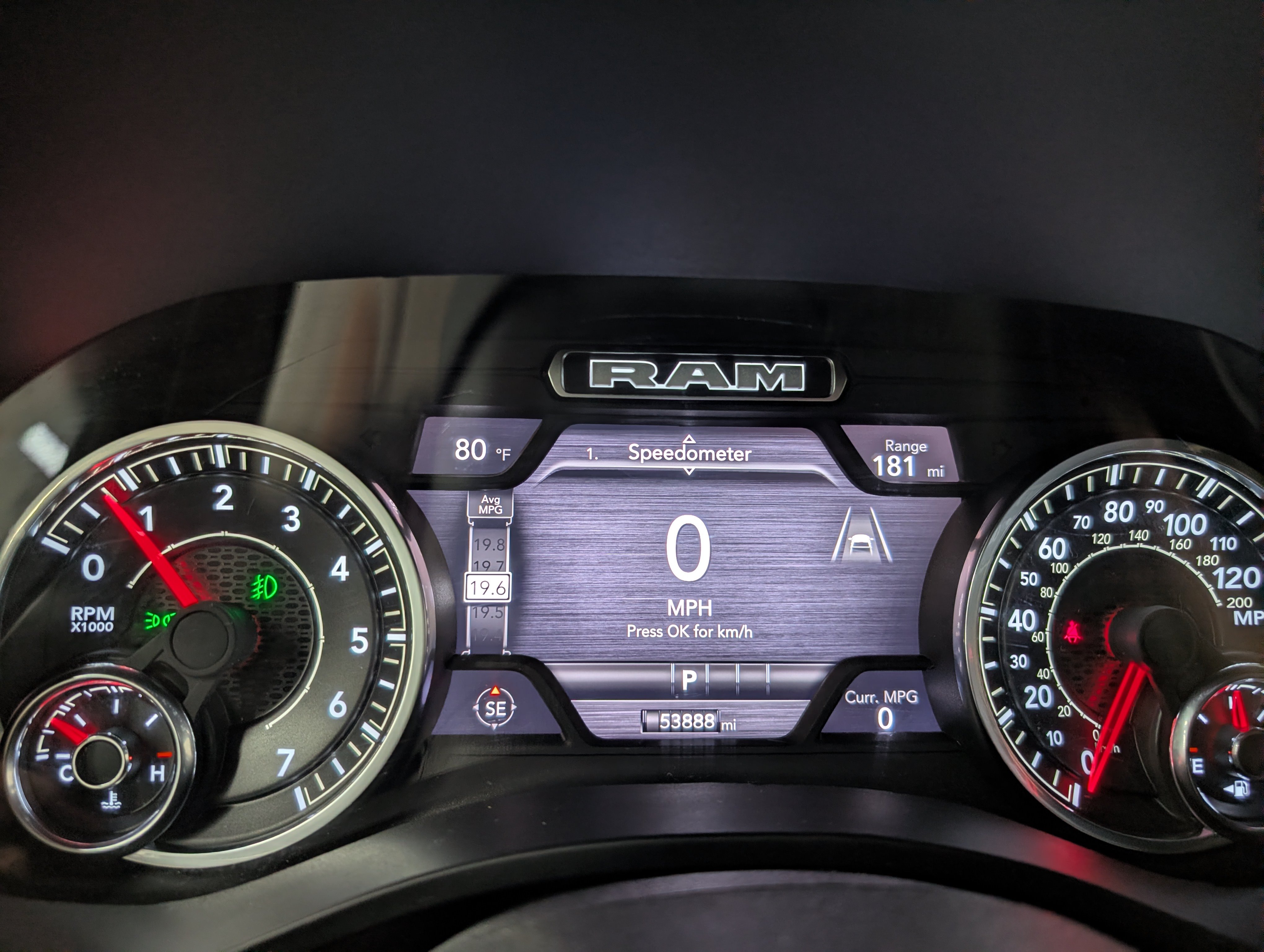Used 2025 RAM 1500 Laramie AWD/4WD image 19