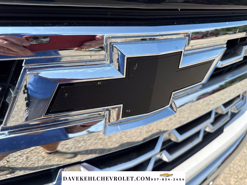 Used 2022 Chevrolet Silverado 1500 LTZ w/ LTZ Premium Package AWD/4WD image 38
