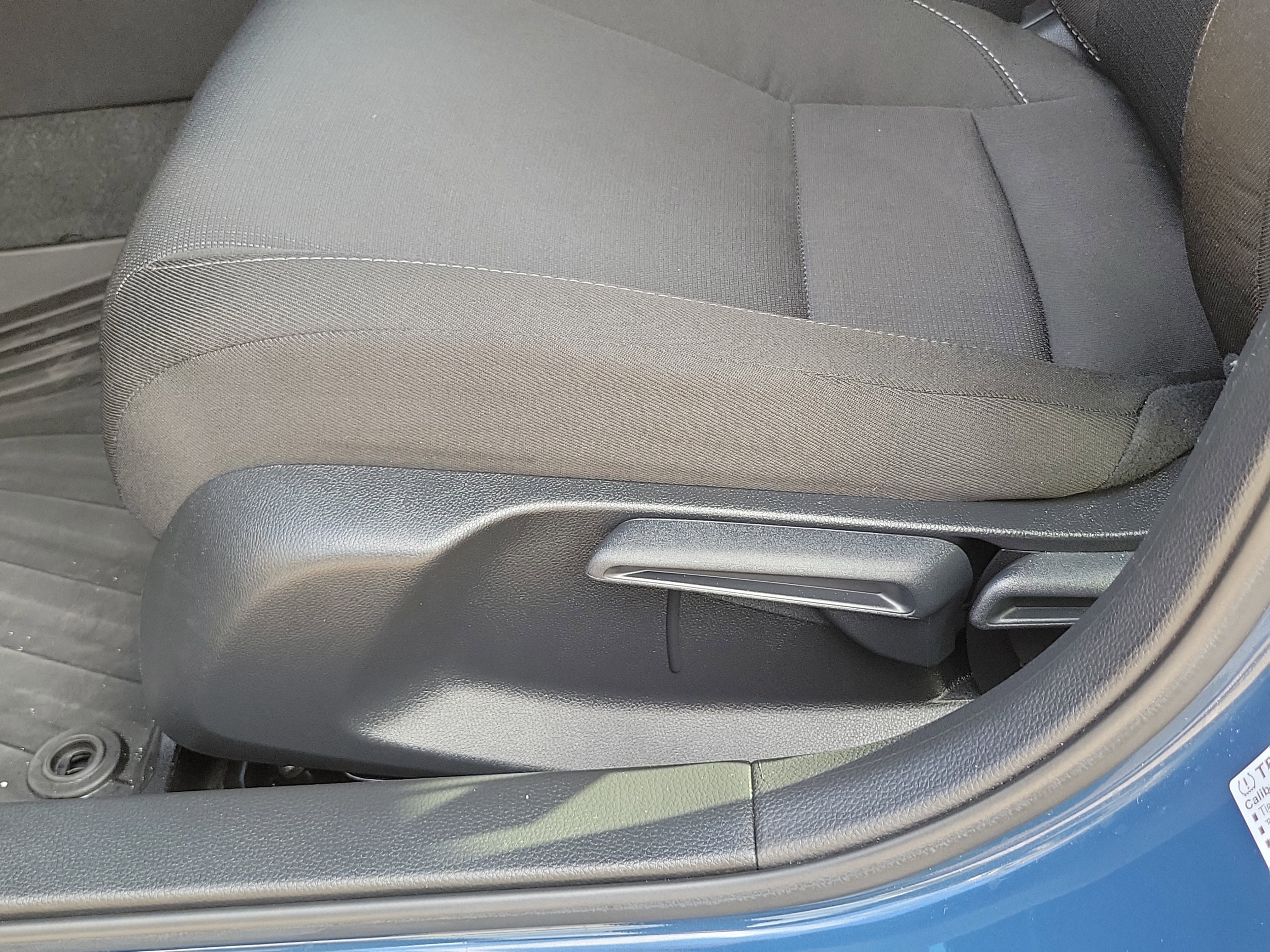 Certified 2025 Honda Civic LX image 18