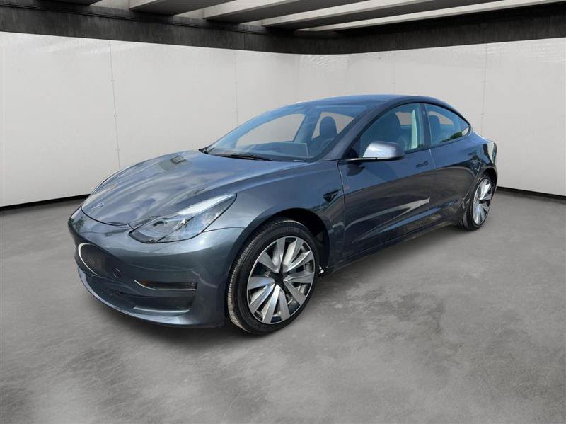 Used 2023 Tesla Model 3 Standard Range RWD image 5