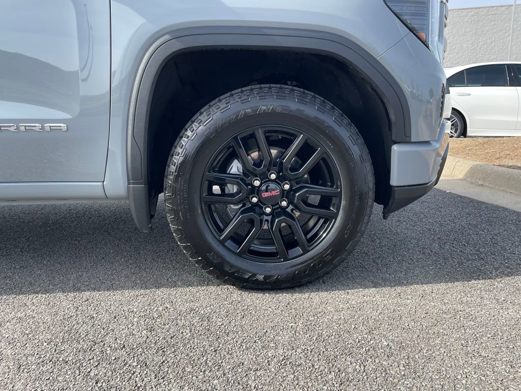 Used 2024 GMC Sierra 1500 Pro w/ Graphite Edition image 31