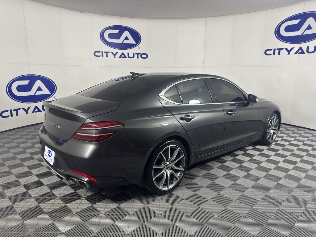 Used 2023 Genesis G70 2.0T RWD image 3