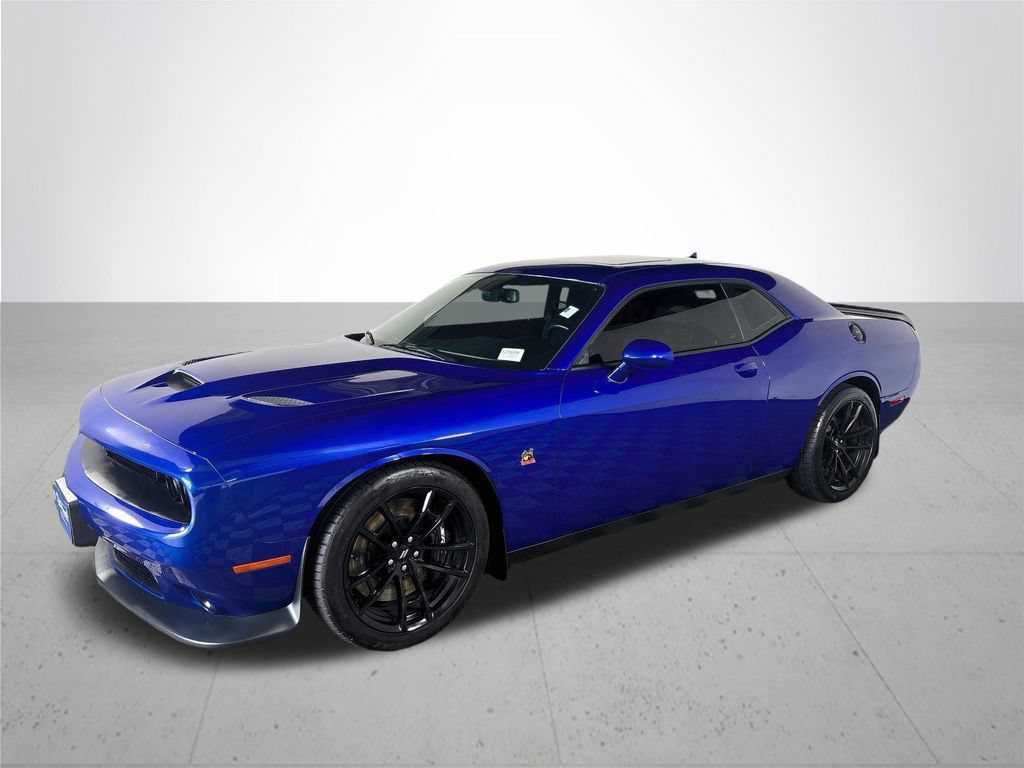 Used 2021 Dodge Challenger R/T Scat Pack w/ Dynamics Package RWD image 2