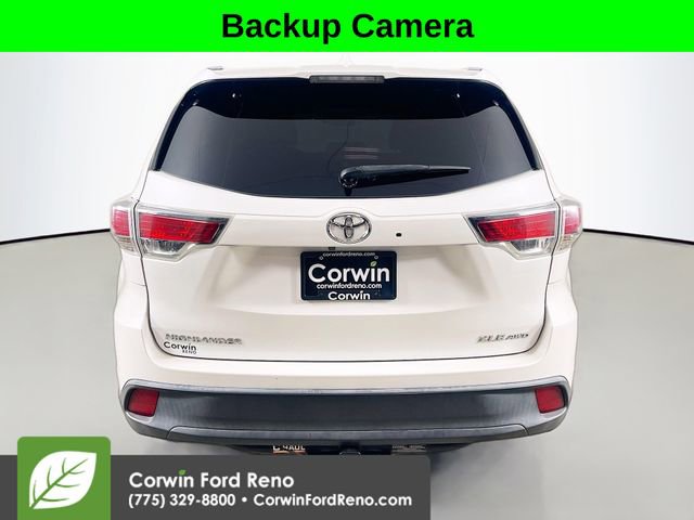 Used 2016 Toyota Highlander XLE image 6