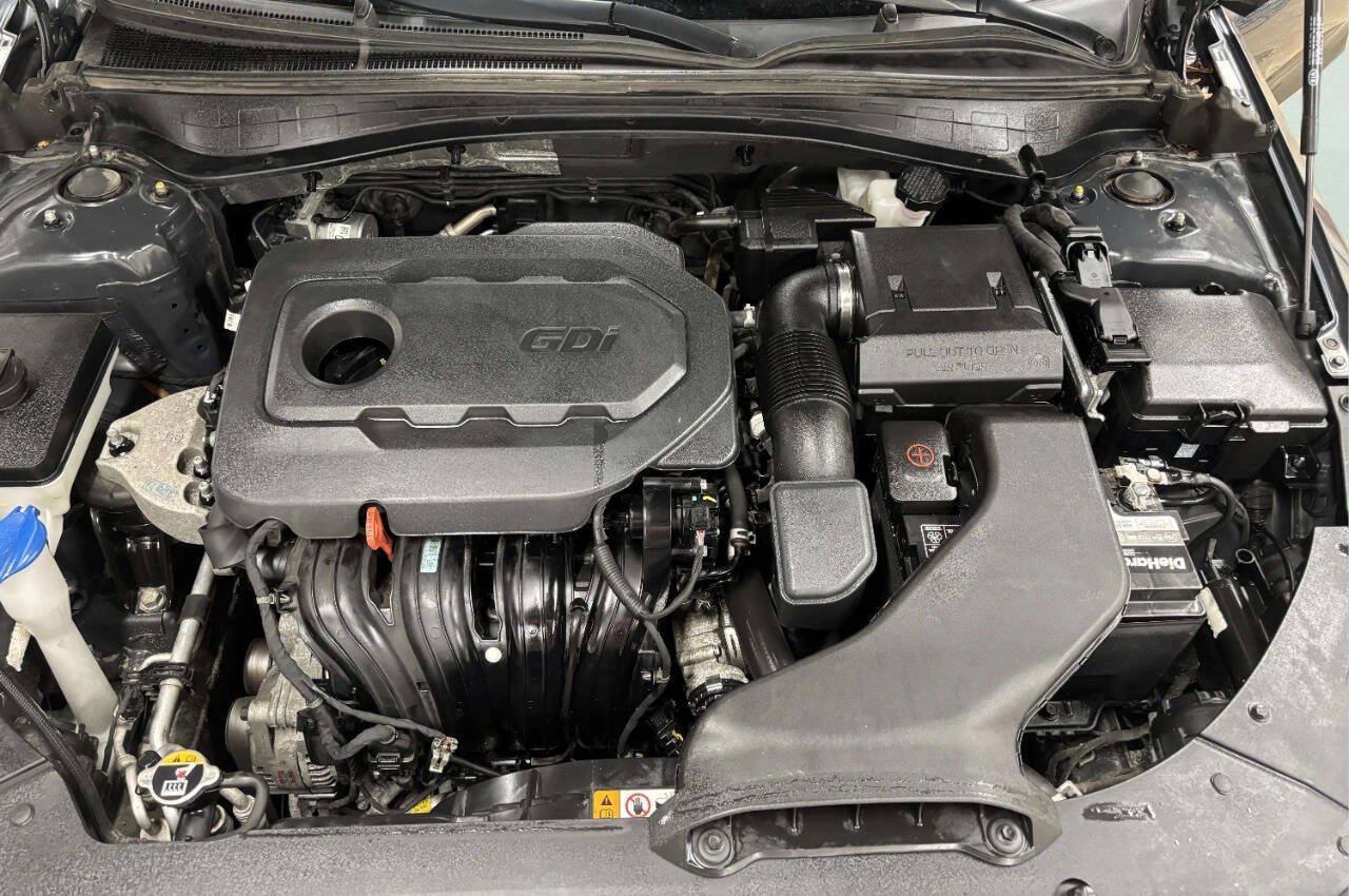 Used 2020 Kia Optima SE FWD image 11